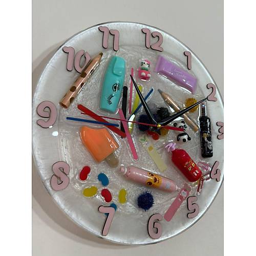 PELNCE KIDS  Elenceli Objelerle Tasarlanm Epoksi ocuk Duvar Saati  Pembe Renk Rakaml - 30 cm