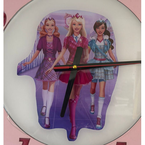 PELNCE KIDS - Barbie ve Arkadalar Temal ocuk Odas Duvar Saati - 40 cm