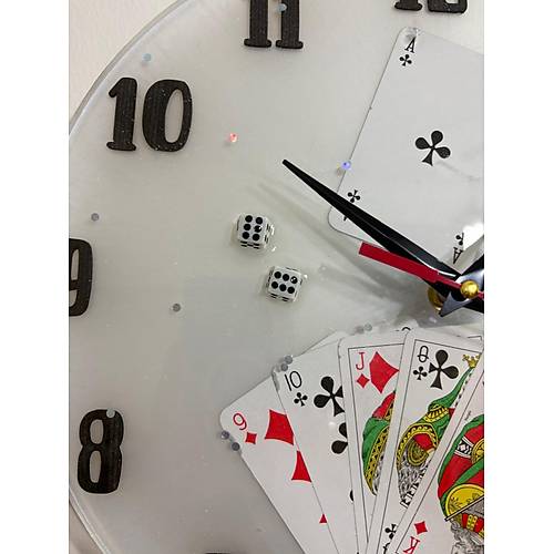 PELNCE - skambil Kad, Poker, Zar, Oyun Kartlar Temal Epoksi Duvar Saati - 30 cm - Beyaz Renk