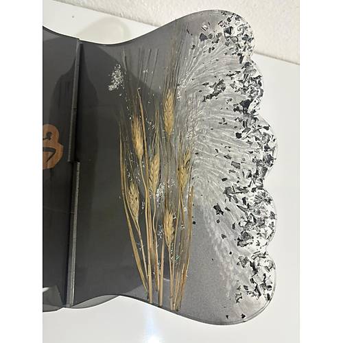 Siyah Epoksi Reine Baak Figrl ve Yaz Motifli Kelebek Rahle (zel Tasarm - Tek retim) - 40x30 cm