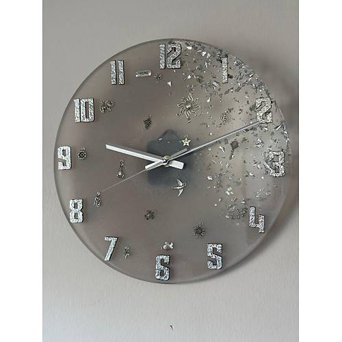 PELNCE - Gri Zeminli Metal Motifli Epoksi Duvar Saati - 30 cm