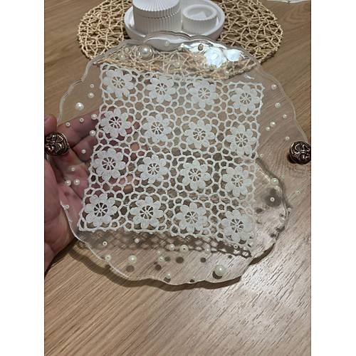 Epoksi Reine Dantelli Tepsi - Kare Dantel Detayl effaf ncili - ap: 25 cm