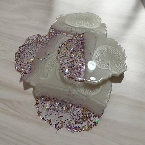Epoksi Reine Bardak Altl - 4'l Takm - Beyaz ve Kark Glitter ap 12 cm