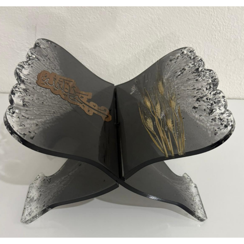 Siyah Epoksi Reine Baak Figrl ve Yaz Motifli Kelebek Rahle (zel Tasarm - Tek retim) - 40x30 cm