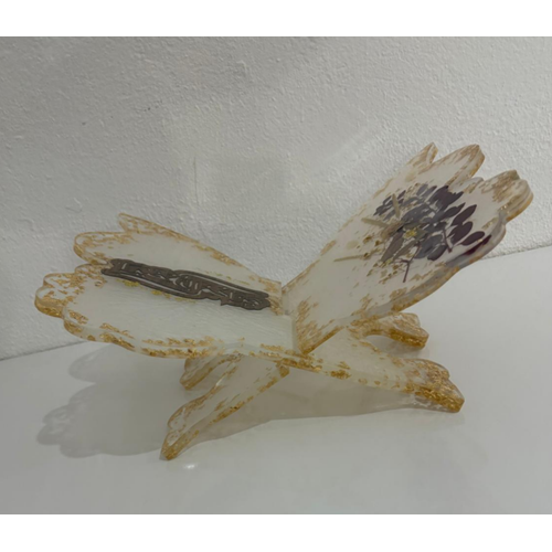 effaf Epoksi Altn Varakl Bitkili ve Yaz Motifli Kelebek Rahle (zel Tasarm - Tek retim) - 35x31 cm