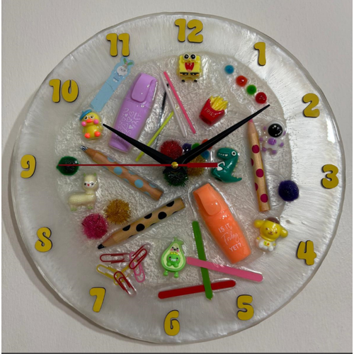 PELNCE KIDS - Rengarenk Temal Epoksi ocuk Odas Duvar Saati - 30 cm - Sar Renk Rakaml