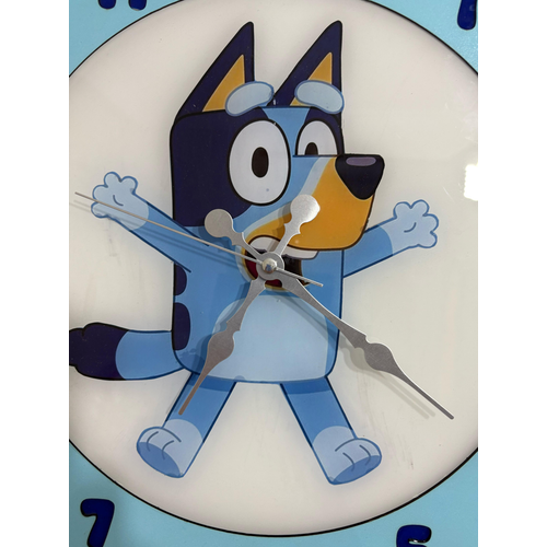 PELNCE KIDS ? Bluey Temal Ahap ocuk Odas Duvar Saati (Bluey Evreni) ? 40 cm