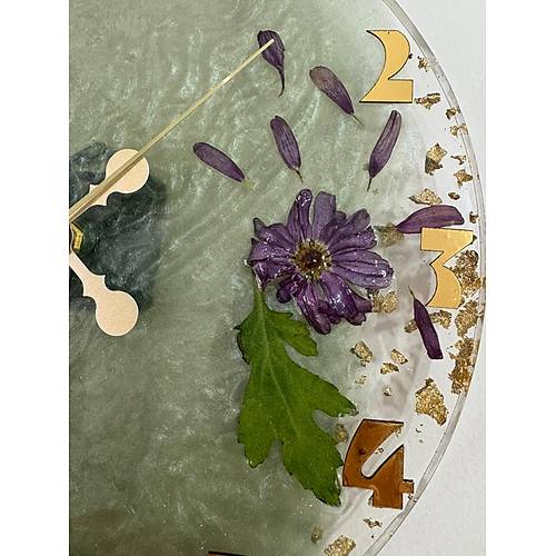 Pelince - Mor Papatyal Epoksi Duvar Saati - El Yapm, Doal Bitki erikli Tasarm - 30 cm