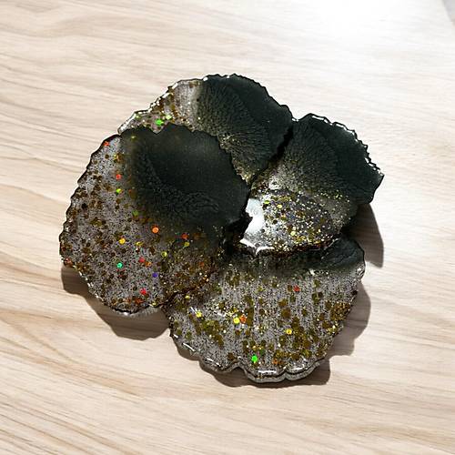 Epoksi Reine Bardak Altl - 4'l Takm - Koyu Yeil ve Altn Glitter - ap: 12 cm
