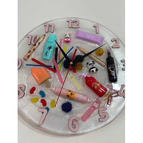 PELNCE KIDS  Elenceli Objelerle Tasarlanm Epoksi ocuk Duvar Saati  Pembe Renk Rakaml - 30 cm