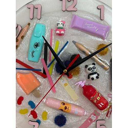 PELNCE KIDS  Elenceli Objelerle Tasarlanm Epoksi ocuk Duvar Saati  Pembe Renk Rakaml - 30 cm