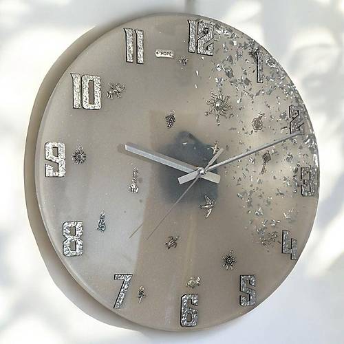 PELNCE - Gri Zeminli Metal Motifli Epoksi Duvar Saati - 30 cm