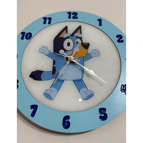 PELNCE KIDS ? Bluey Temal Ahap ocuk Odas Duvar Saati (Bluey Evreni) ? 40 cm