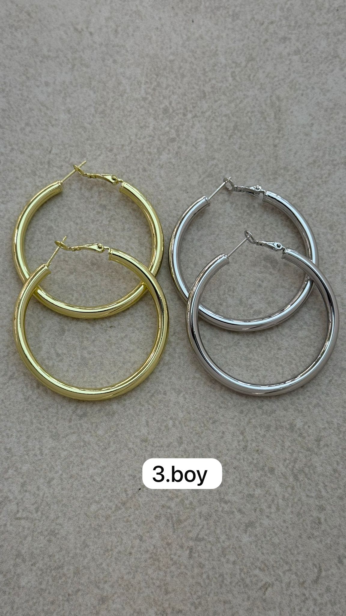 Bujiteri Küpe