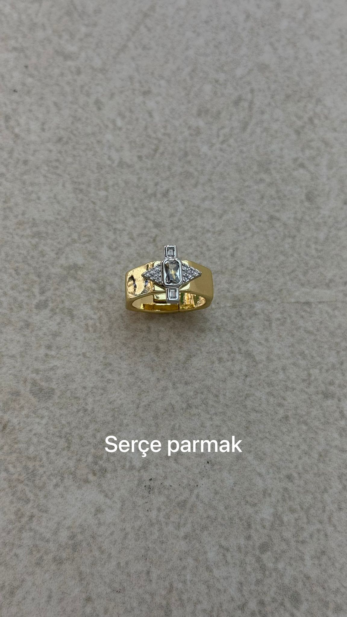 Bujiteri Yüzük