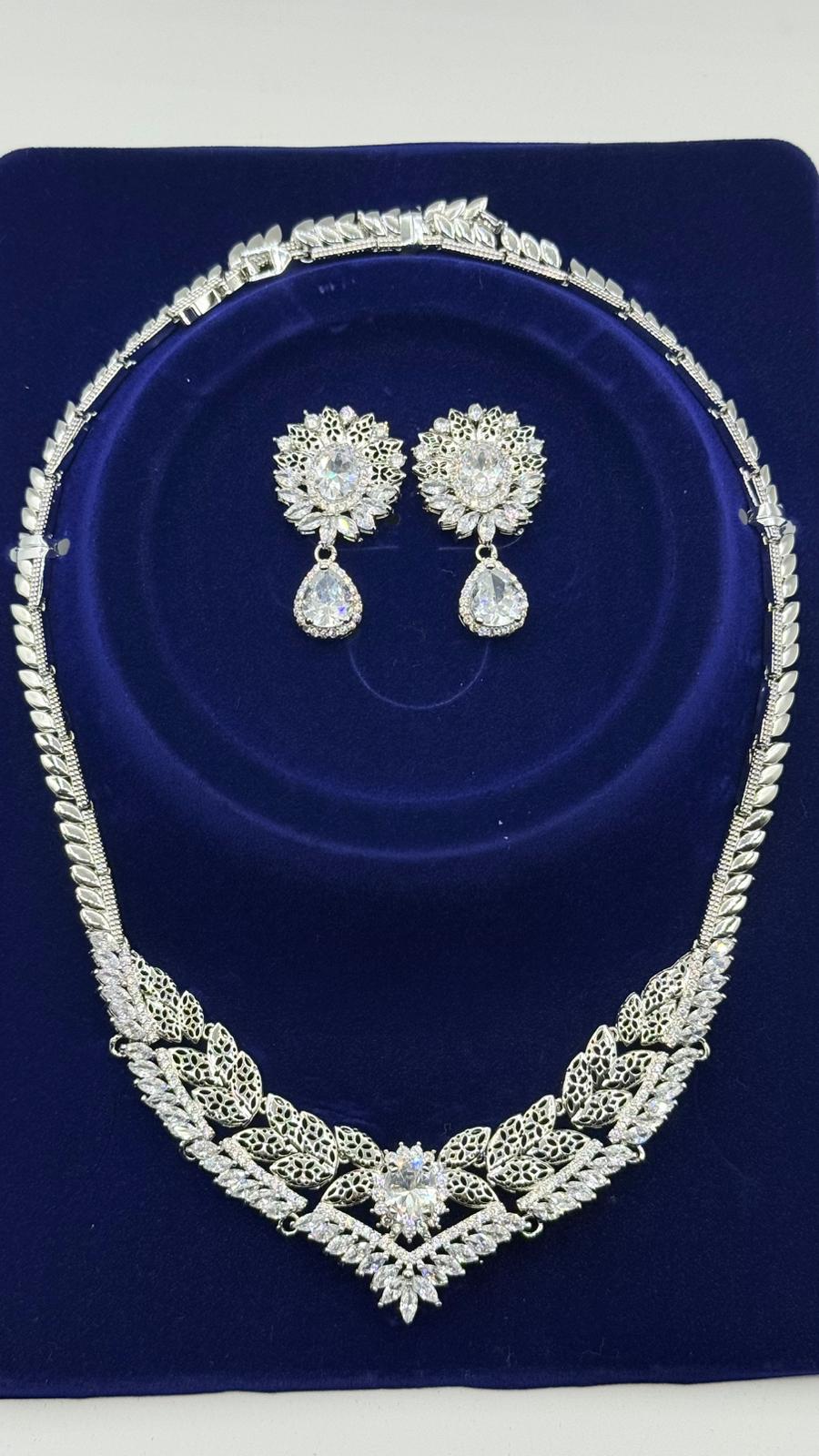 SET KOLYE