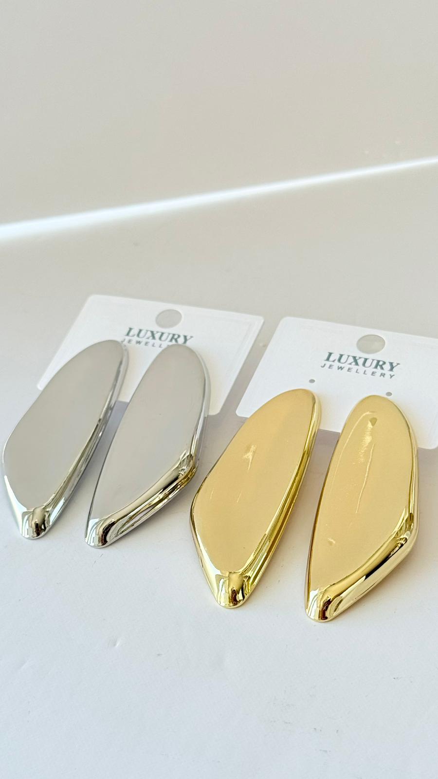 Bujiteri Küpe