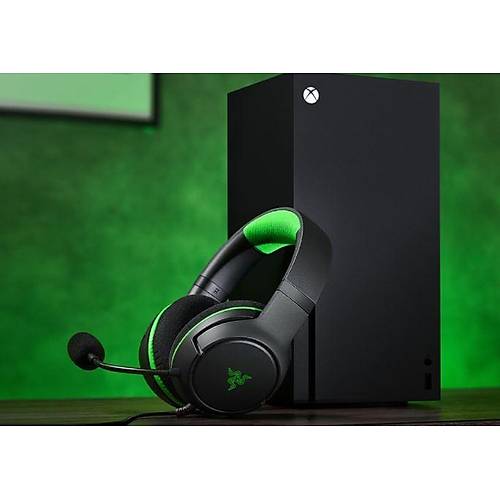 RAZER RZ04-03970100-R3M1 Kaira X Xbox Kablolu Siyah Gaming Kulaklk