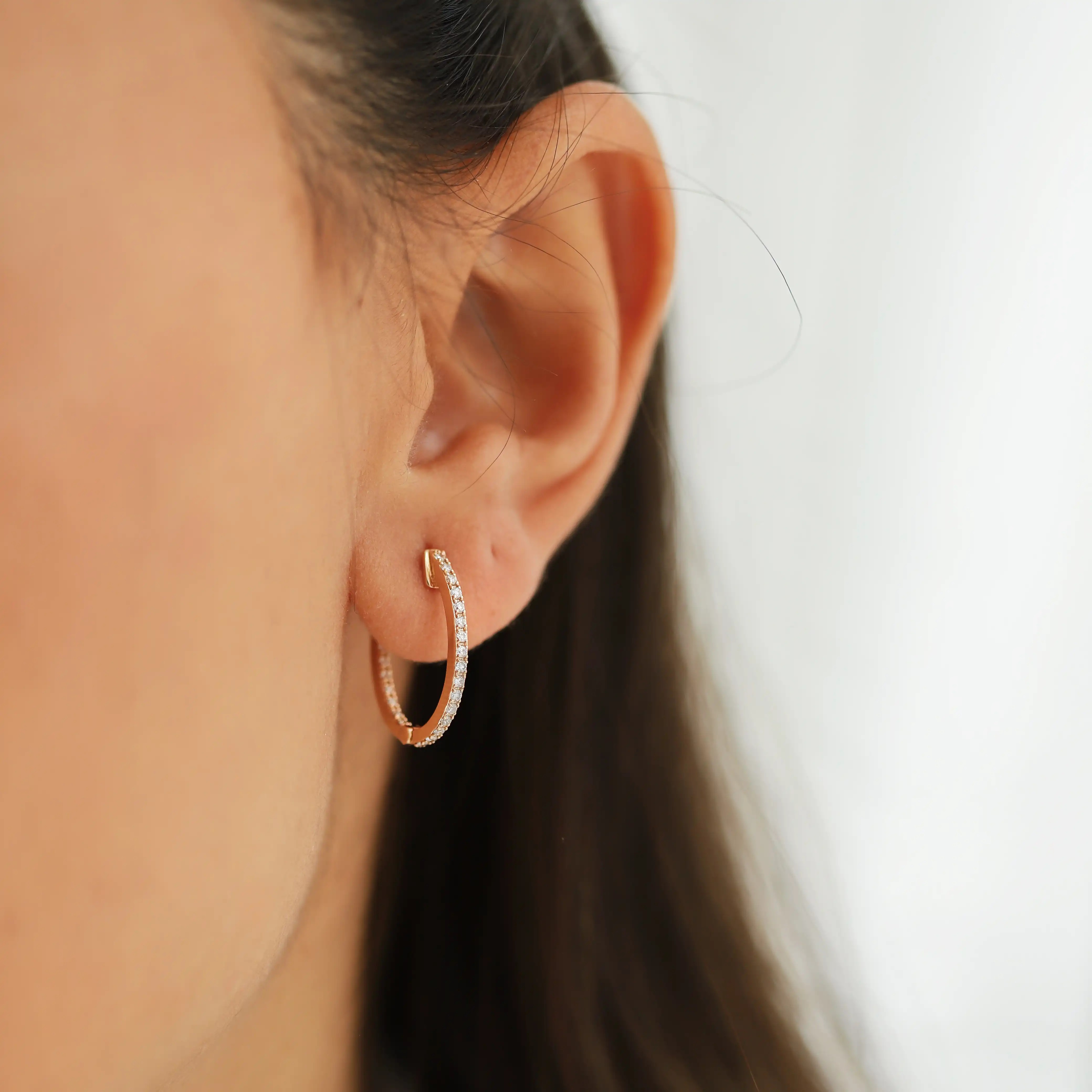Pırlantalı Halka Piercing Küpe