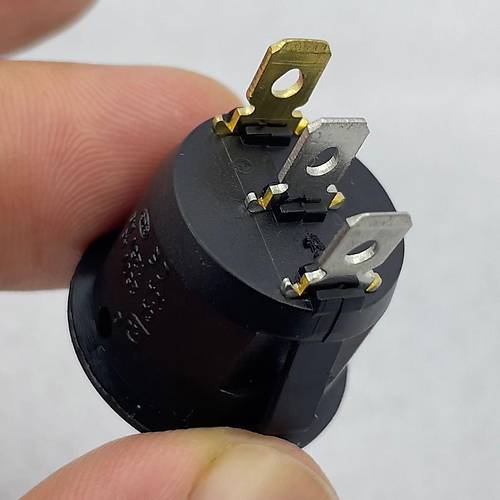 IC-132A Yuvarlak Nokta Işık Anahtar On-Off 3P 12V