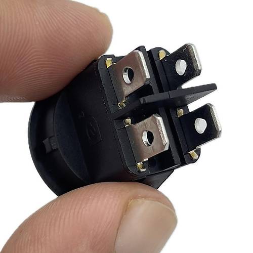 IC-133-4 Yuvarlak Iksz Anahtar On-Off 4P Siyah