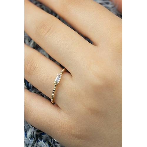 14 Ayar Altın Yatay Taşlı Eklem Yüzük Beyaz