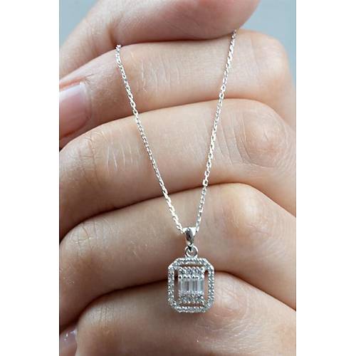 14 Ayar Altın Baget Kolye