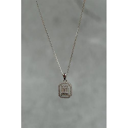 14 Ayar Altın Baget Kolye