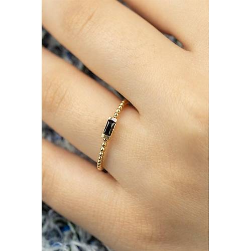 14 Ayar Altın Yatay Taşlı Eklem Yüzük Siyah