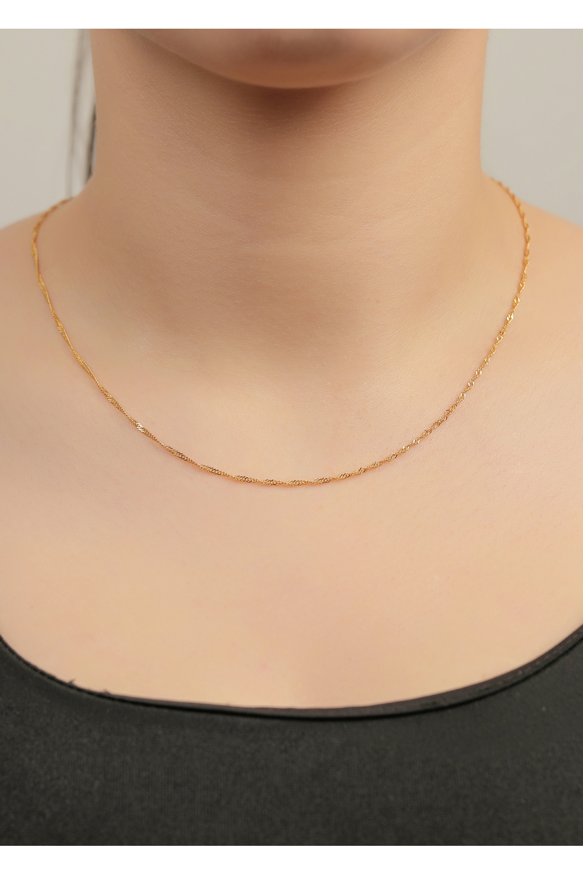 2.30 gr (GRAM) Singapur Zincir Kolye Zincir 45 Cm 22 Ayar Altın
