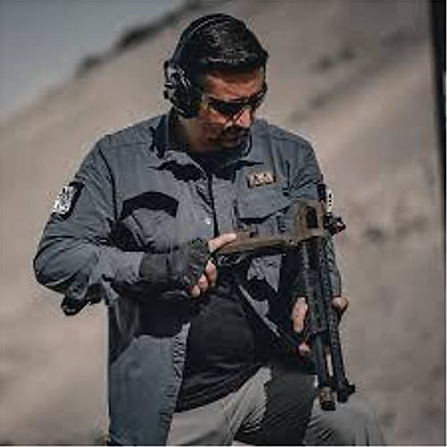 Axor Arms FS-PRO + ��l Siyah K�rma Katlanabilir Otomatik Av T�fe�i