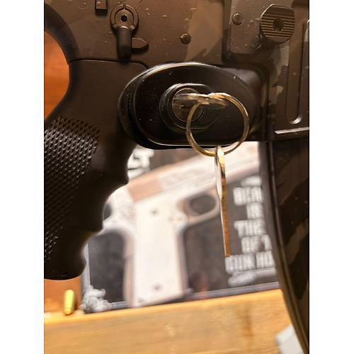 Anahtarl� Tetik Kilidi