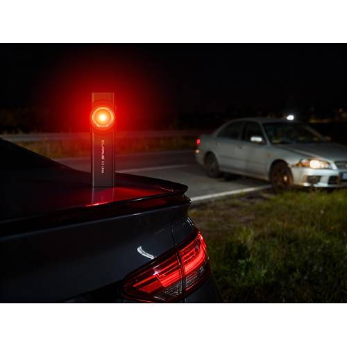 Klarus E5 Ultra - Ultra �nce, Manyetik, �arjl� EDC El Feneri (800 L�men)