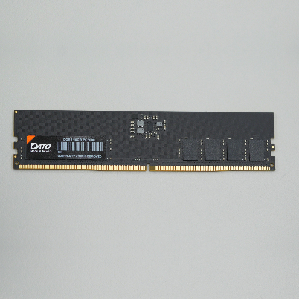 Dato DT16G5DLDND60 16 GB DDR5 6000Mhz CL38 Kutusuz Bilgisayar Bellek