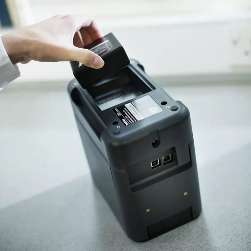 Brother P-Touch PT-P900W Barkod Yaz�c� Wi-Fi