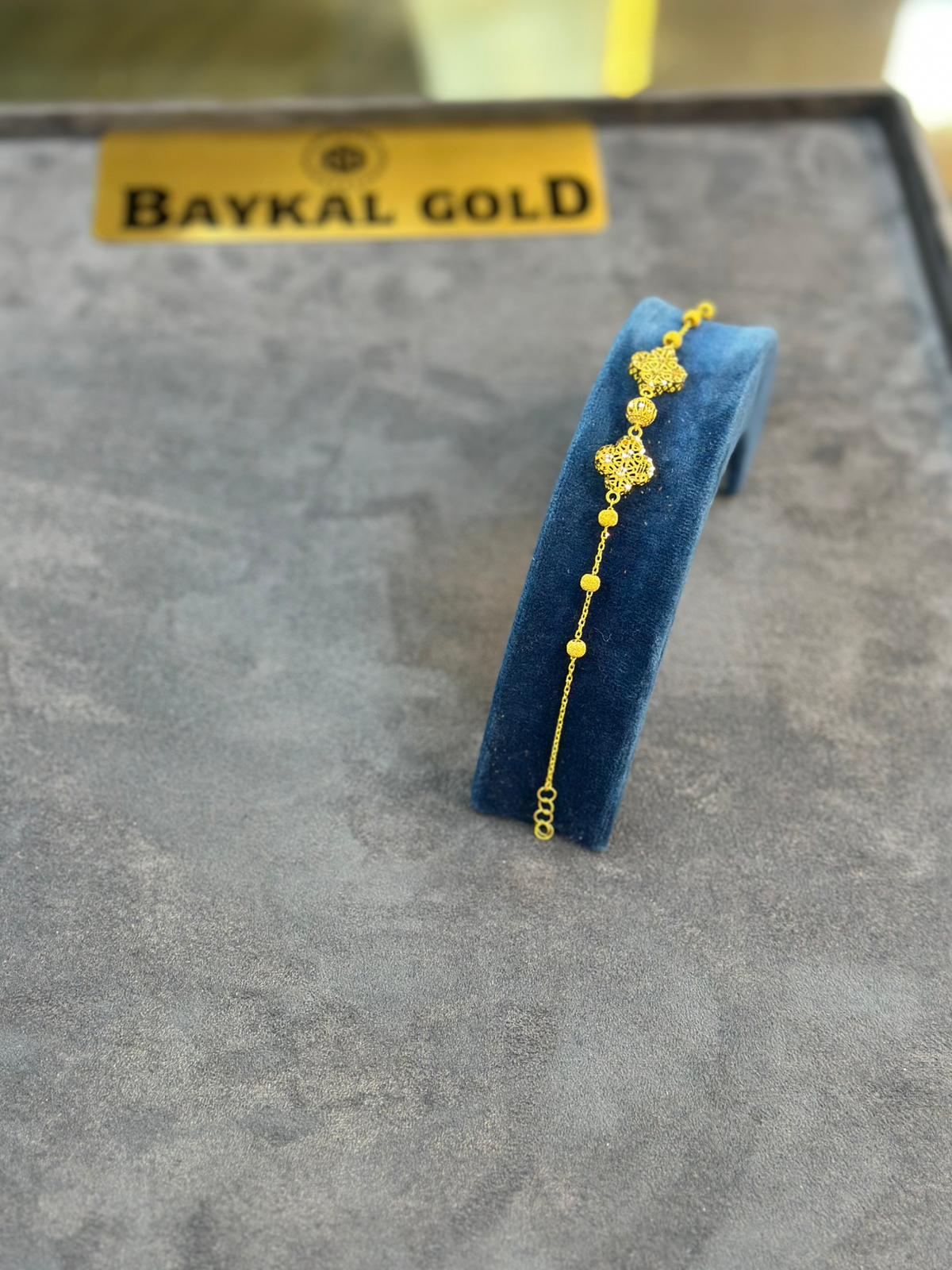 Saray Motifli 22 Ayar Altın Bileklik 6.11 Gr.