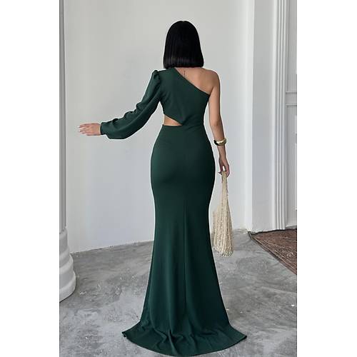 Tek Kol Derin Yrtmal Krep Gece Elbisesi Zmrt Yeil Abiye