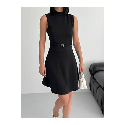 Bisiklet Yaka Kemer Aksesuar Z�mr�t Elbise
