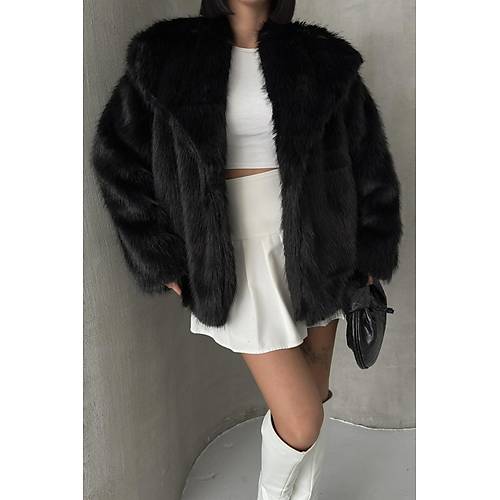 K�sa �thal �n� Kapamal� Yakal� K�rk Ceket Mont