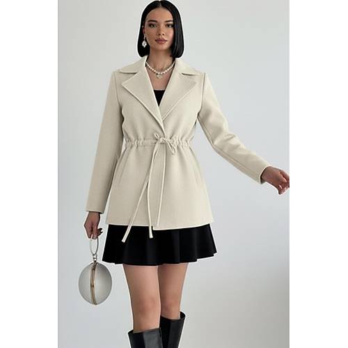 Siyah Ba�lama Detayl� Rahat Kal�p Ka�mir H�rka/Ceket