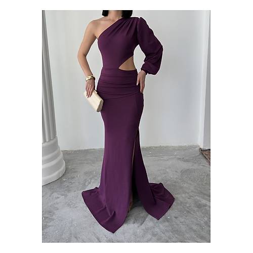 Tek Kol Derin Yrtmal Krep Gece Elbisesi Zmrt Yeil Abiye