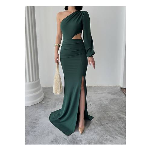 Tek Kol Derin Yrtmal Krep Gece Elbisesi Zmrt Yeil Abiye