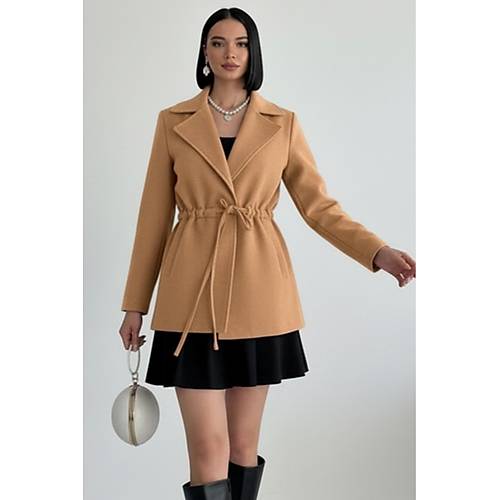 Siyah Ba�lama Detayl� Rahat Kal�p Ka�mir H�rka/Ceket