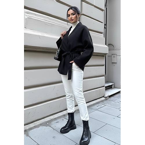 Siyah Ba�lama Detayl� Rahat Kal�p Ka�mir H�rka/Ceket