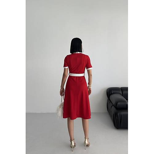 V Yaka ift Renk Midi Kemerli Krmz Elbise