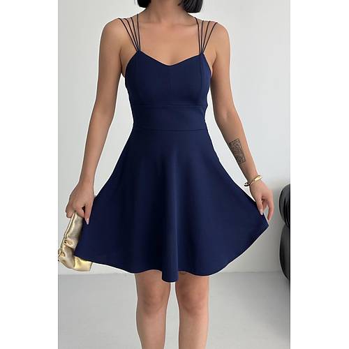 nce Askl Srt Dekolteli Volan Klo Mezuniyet Elbisesi Siyah