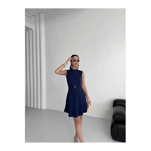 Bisiklet Yaka Kemer Aksesuar Z�mr�t Elbise