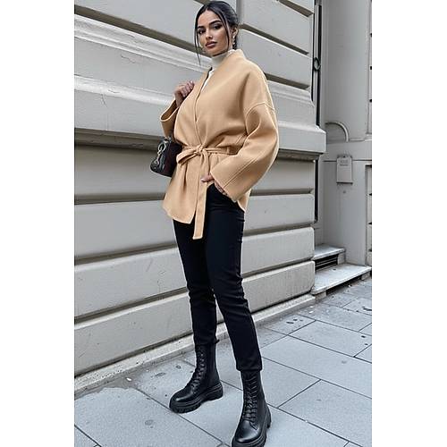 Siyah Ba�lama Detayl� Rahat Kal�p Ka�mir H�rka/Ceket