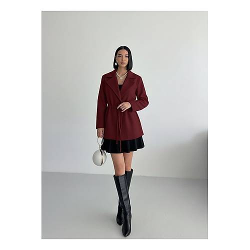 Siyah Ba�lama Detayl� Rahat Kal�p Ka�mir H�rka/Ceket