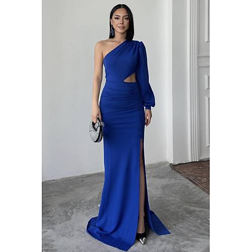 Tek Kol Derin Yrtmal Krep Gece Elbisesi Zmrt Yeil Abiye